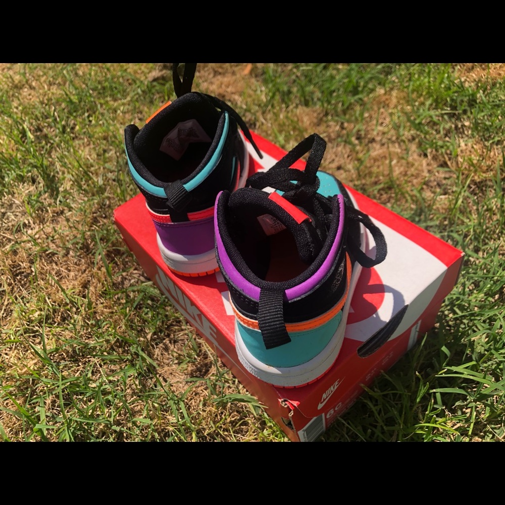 Toddler Colorful Authentic Jordans *GOOD DEAL* - Picture 2 of 7
